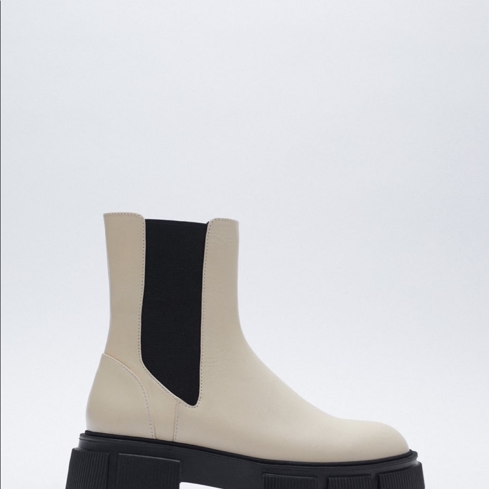 Zara Lug Sole Low Heel Boots - Picture 3 of 4